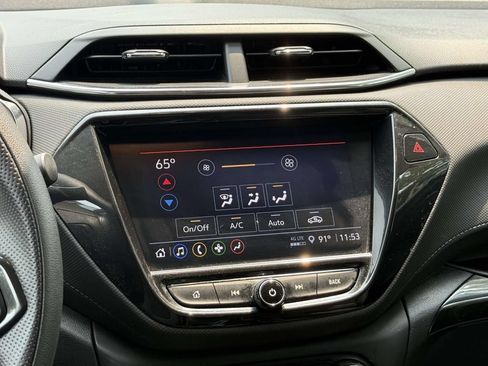 Used 2023 Chevrolet TrailBlazer LT w/ Convenience Package AWD/4WD image 15