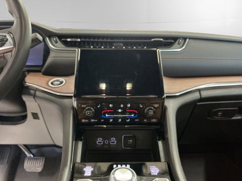 Used 2023 Jeep Grand Cherokee L Summit w/ Advanced Protech Group IV image 11