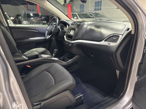 Used 2017 Dodge Journey Crossroad image 40