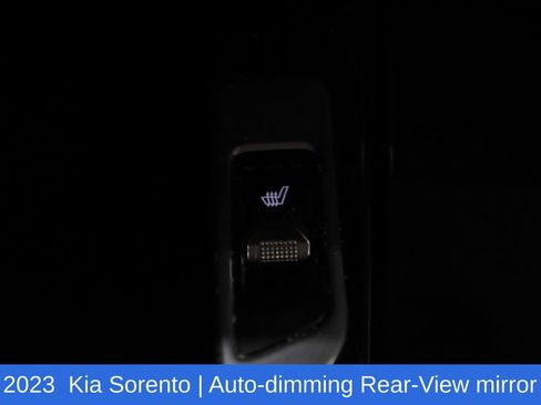 Used 2023 Kia Sorento SX AWD/4WD image 29