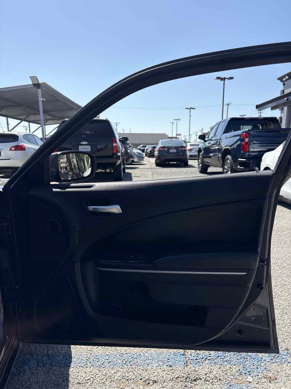 Used 2020 Dodge Charger SXT w/ Leather Interior Group RWD image 14