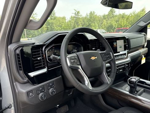 New 2026 Chevrolet Silverado 1500 LT image 44