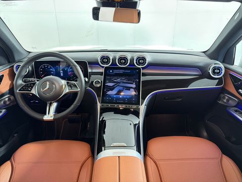 Used 2026 Mercedes-Benz GLC 300 4MATIC image 17