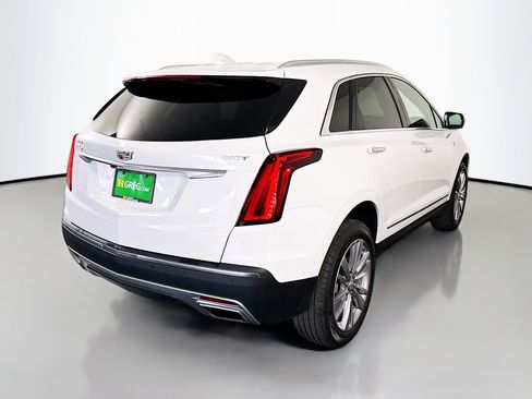 Used 2024 Cadillac XT5 Premium Luxury image 10