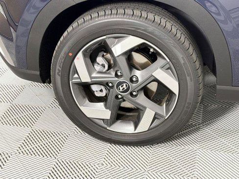 New 2026 Hyundai Venue SEL FWD image 12