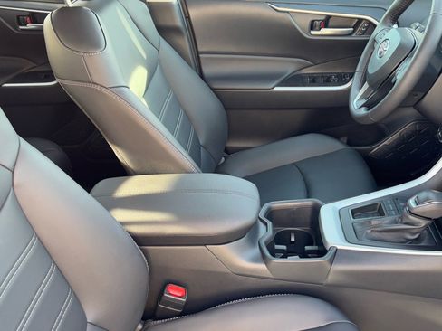 Certified 2025 Toyota RAV4 XLE Premium image 13