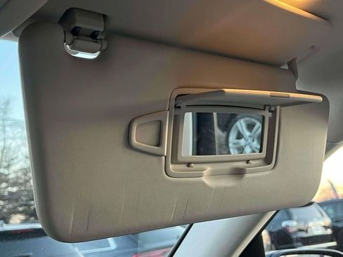 Used 2022 Mercedes-Benz GLS 450 4MATIC image 28