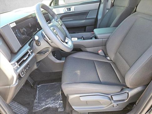 New 2026 Hyundai Santa Fe SE image 4