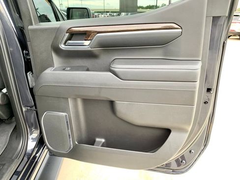 Used 2023 GMC Sierra 1500 Elevation w/ Elevation Premium Package RWD image 24