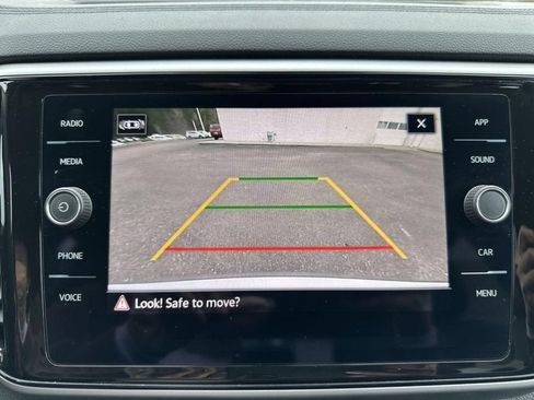 Used 2023 Volkswagen Atlas SE FWD image 22