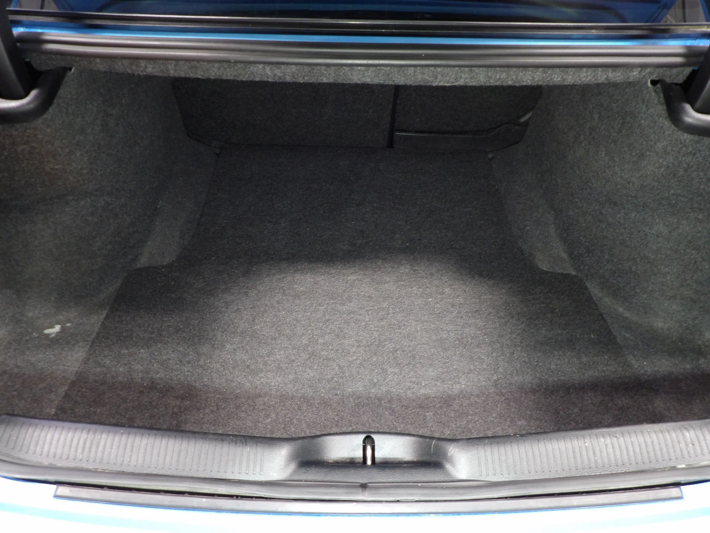 Used 2023 Dodge Charger SXT w/ Cold Weather Package RWD image 8