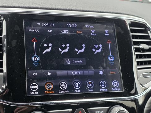 Used 2020 Jeep Grand Cherokee Altitude AWD/4WD image 19