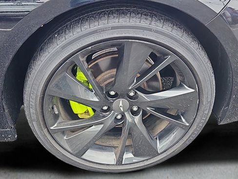 Used 2023 Genesis G70 2.0T w/ Sport Prestige Package image 4