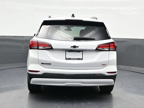 Used 2023 Chevrolet Equinox RS FWD image 4