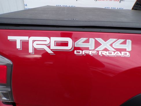 Used 2023 Toyota Tacoma TRD Sport image 8