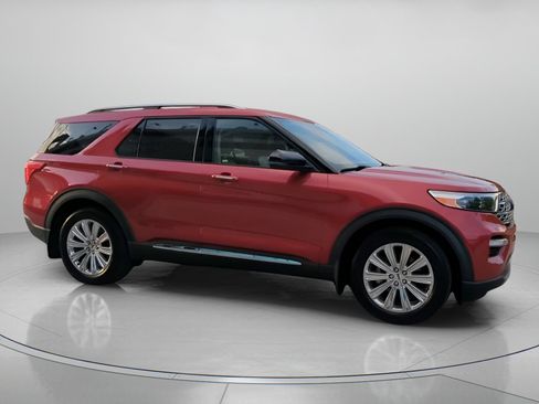 Certified 2022 Ford Explorer Limited w/ Equipment Group 301A RWD image 34