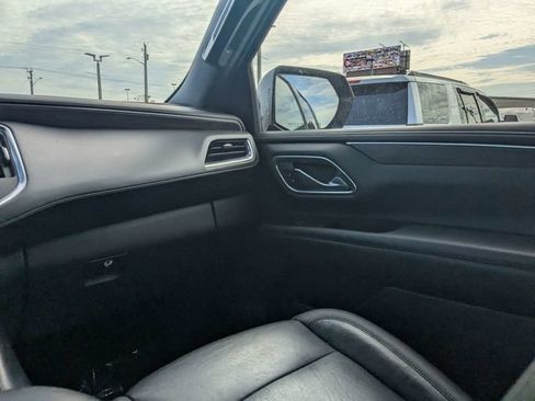 Used 2021 Chevrolet Tahoe LT RWD image 18