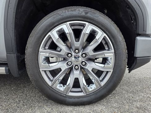 Used 2024 GMC Sierra 1500 Denali w/ Denali Reserve Package image 28