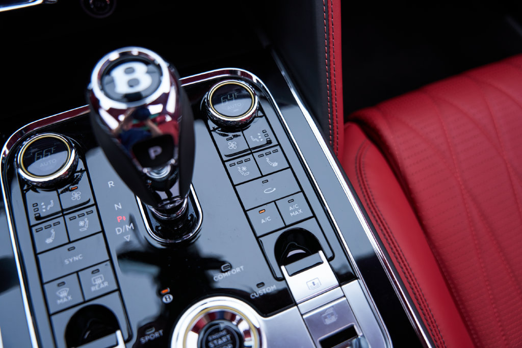 Used 2022 Bentley Flying Spur V8 AWD/4WD image 88