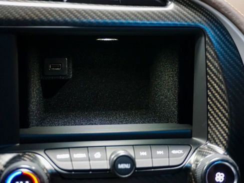 Used 2014 Chevrolet Corvette 2dr Z51 Coupe w/ 3LT Preferred Equipment Group image 28