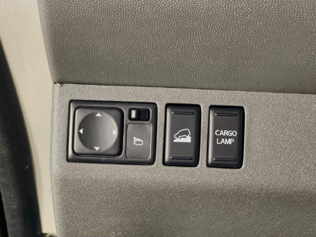 Used 2017 Nissan Frontier SV AWD/4WD image 11
