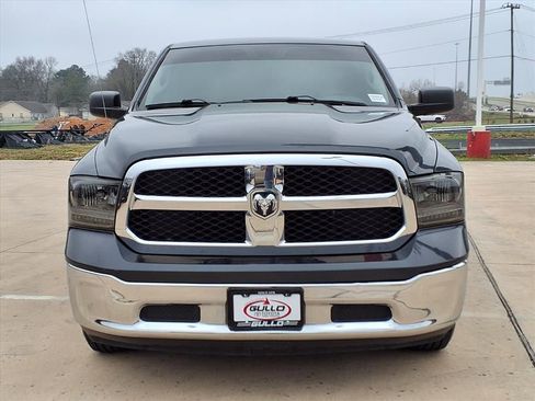 Used 2019 RAM 1500 Classic SLT image 4
