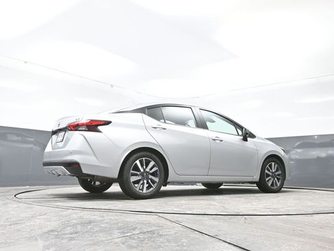 Used 2023 Nissan Versa SV image 46