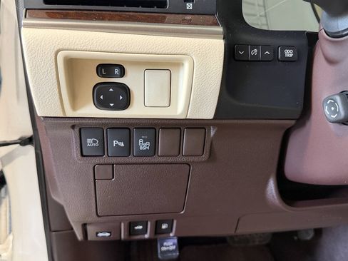 Used 2017 Lexus ES 350 w/ Premium Package FWD image 12