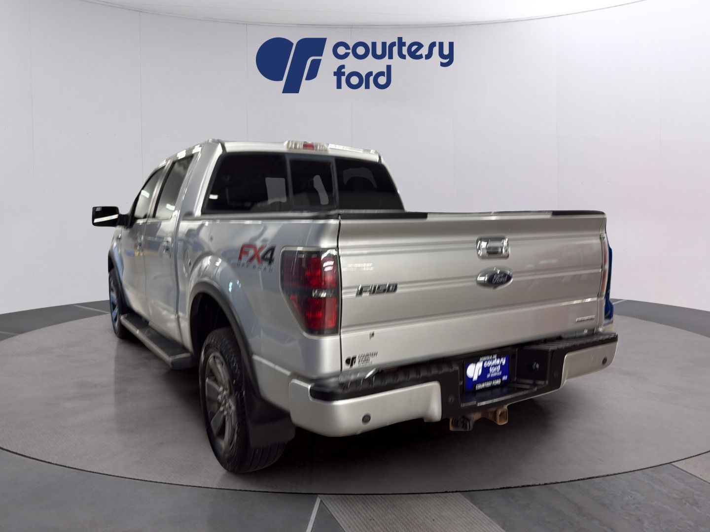 Used 2014 Ford F150 FX4 w/ Equipment Group 402A Luxury AWD/4WD image 5
