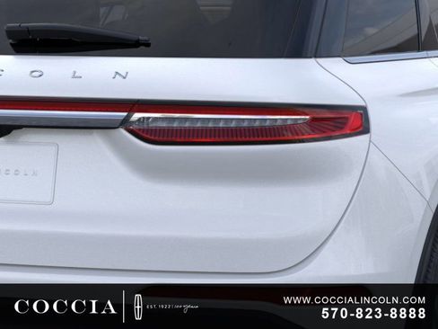 New 2026 Lincoln Corsair Premiere AWD/4WD image 21