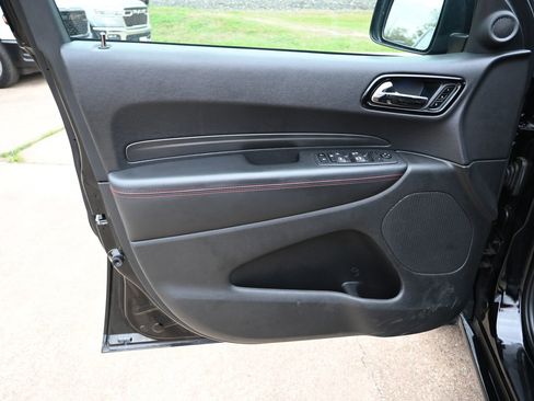 Used 2024 Dodge Durango GT image 8