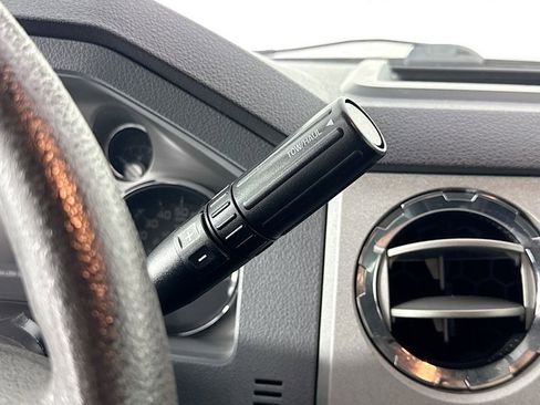 Used 2016 Ford F350 XLT w/ XLT Premium Package image 15