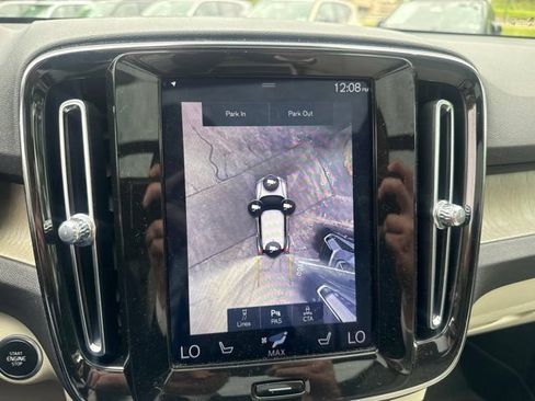 Used 2019 Volvo XC40 T5 Inscription AWD/4WD image 21