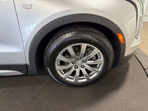 Used 2019 Cadillac XT4 Premium Luxury AWD/4WD image 36