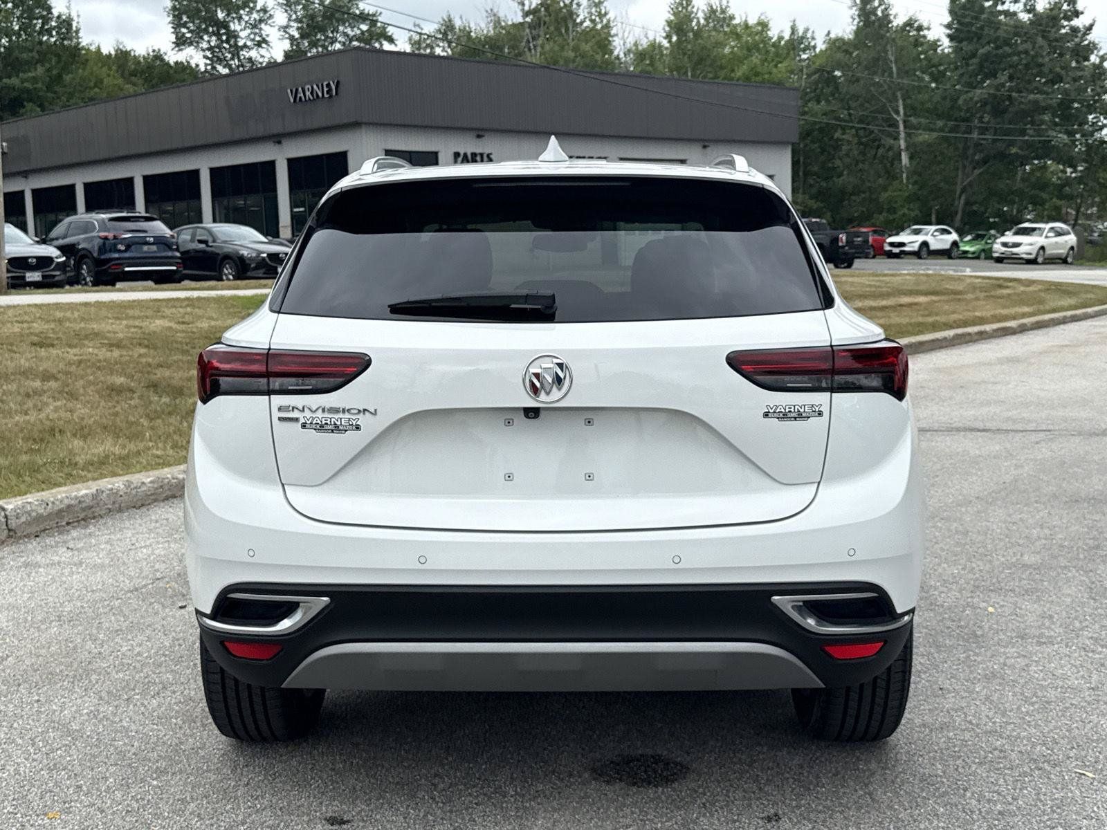 Used 2023 Buick Envision Essence AWD/4WD image 8