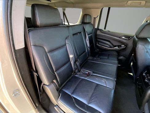 Used 2019 Chevrolet Suburban LT AWD/4WD image 24