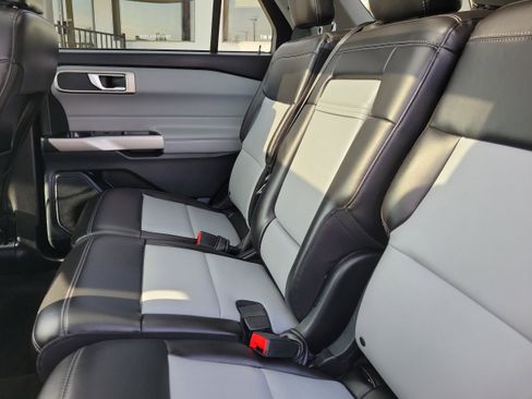 Used 2023 Ford Explorer XLT w/ Equipment Group 202A image 12