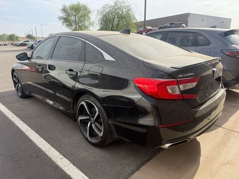 Used 2021 Honda Accord Sport image 3