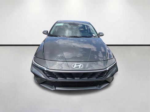 New 2026 Hyundai Elantra SE FWD image 10