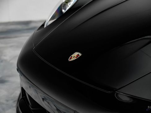 Used 2020 Porsche 911 Carrera 4S image 25