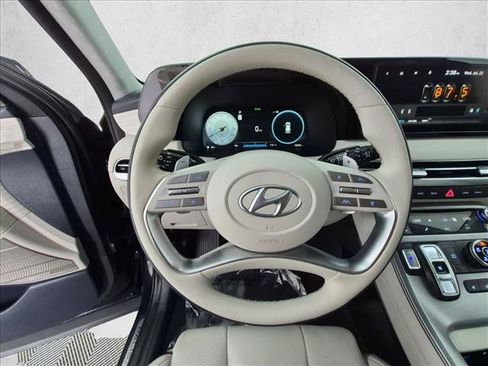 Certified 2023 Hyundai Palisade Calligraphy AWD/4WD image 30