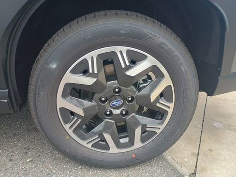 New 2026 Subaru Forester Premium AWD/4WD image 10