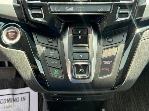 Used 2022 Honda Odyssey Touring image 19