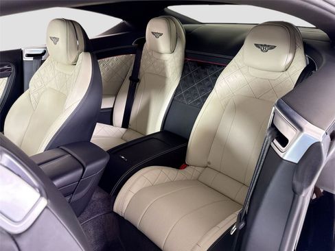Used 2020 Bentley Continental GT V8 First Edition AWD/4WD image 17