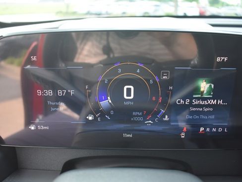 New 2026 Chevrolet Traverse LT w/ Driver Confidence Package FWD image 23