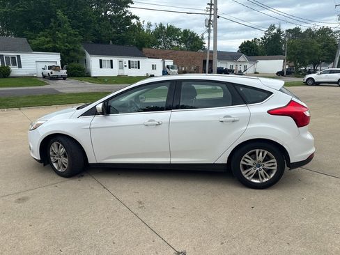 Used 2012 Ford Focus SEL FWD image 5