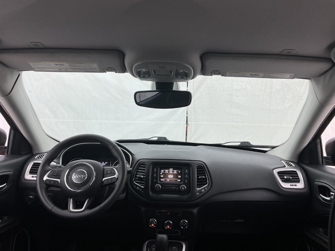 Used 2018 Jeep Compass Sport FWD image 27