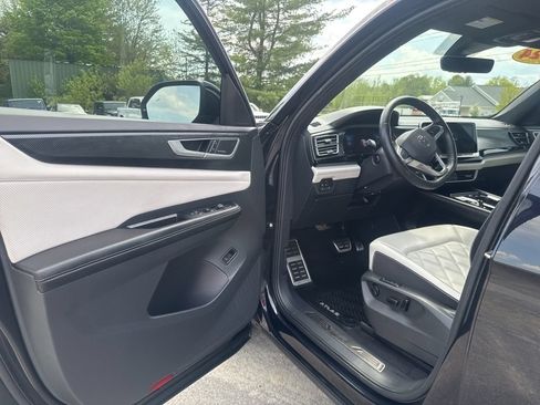 Used 2024 Volkswagen Atlas Cross Sport SEL Premium R-Line AWD/4WD image 24