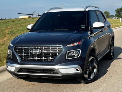 Used 2022 Hyundai Venue Limited
