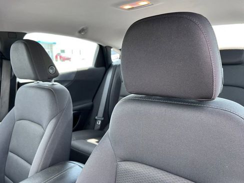 Used 2024 Chevrolet Malibu LT FWD image 12